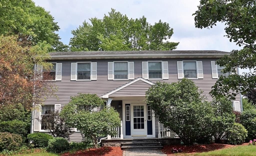 30 Trafalgar Dr, Plattsburgh, NY 12901