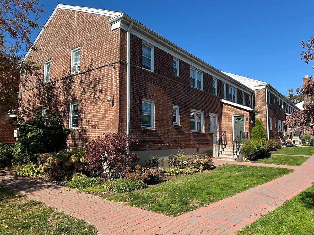 59 Hope Street #C, Stamford, CT 06906