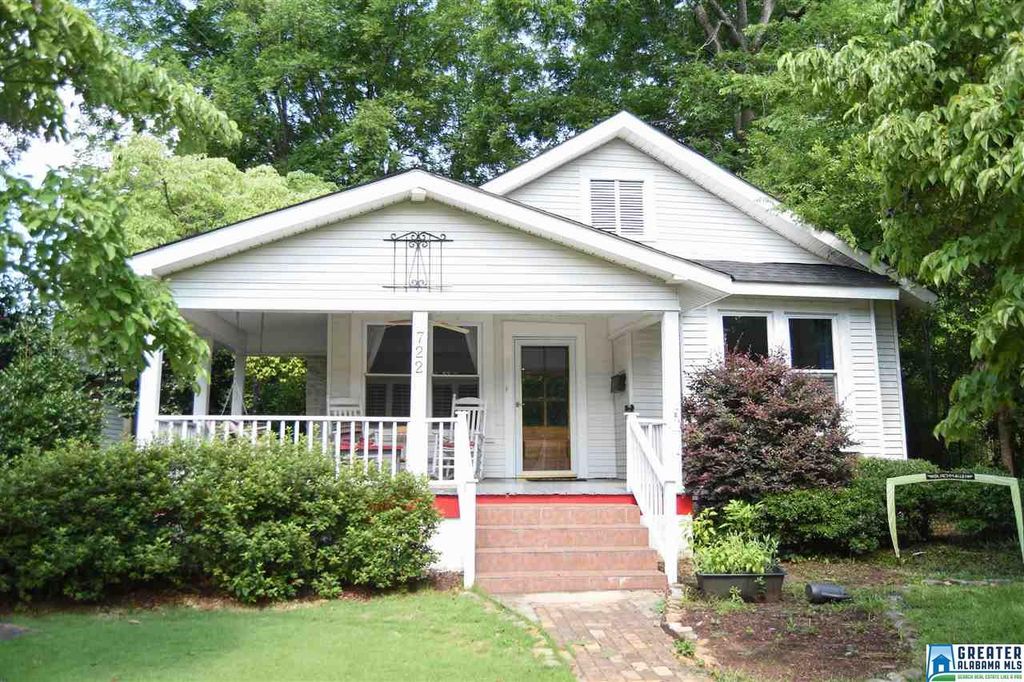 722 Park Ave, Anniston, AL 3 Bed, 2 Bath SingleFamily Home 47