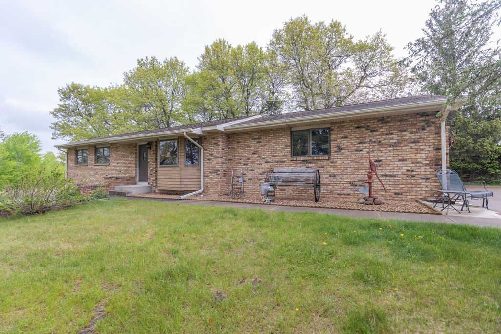 30345 County Road 5 NW, Princeton, MN 55371