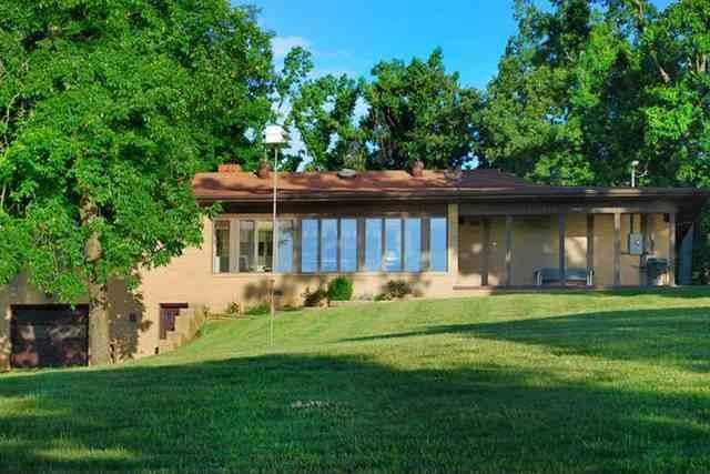 592 Roy Harris Rd, Kuttawa, KY 42055