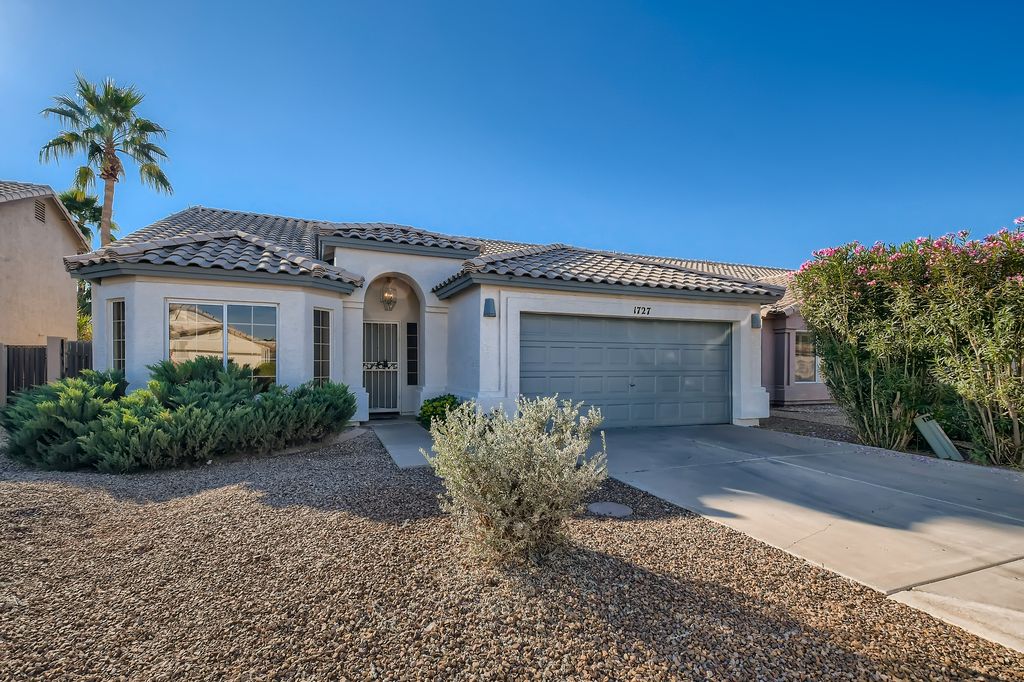 1727 W Encinas St, Gilbert, AZ 85233