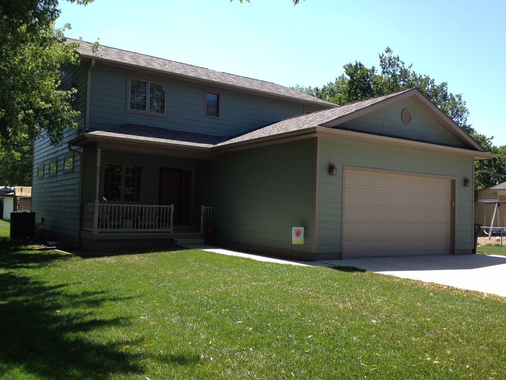 215 W 6th St, Wilber, NE 68465 Trulia