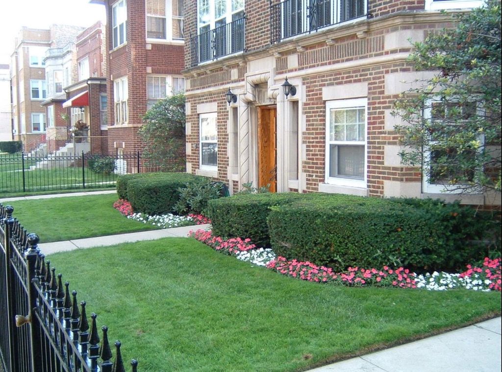 4918 N Wolcott Ave #1S, Chicago, IL 60640