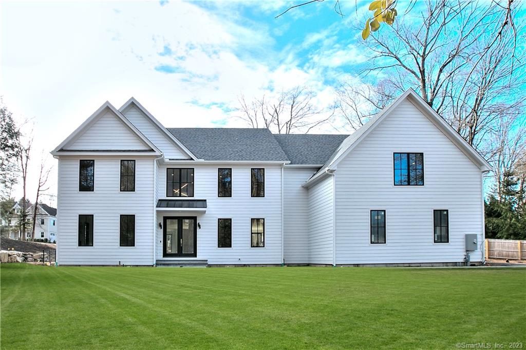 4 Coach Ln, Westport, CT 06880 | MLS# 170538101 | Trulia 4 Coach Ln, Westport, CT 06880 | MLS# 170538101 | Trulia