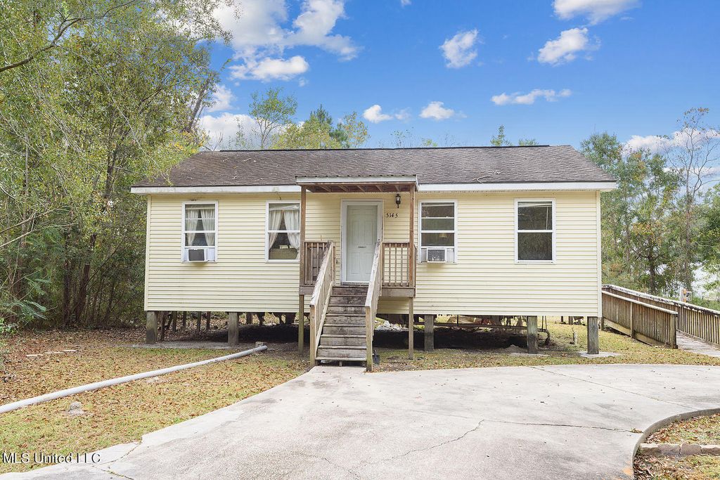 5145 Pine Ave, Pearlington, MS 39572 Trulia