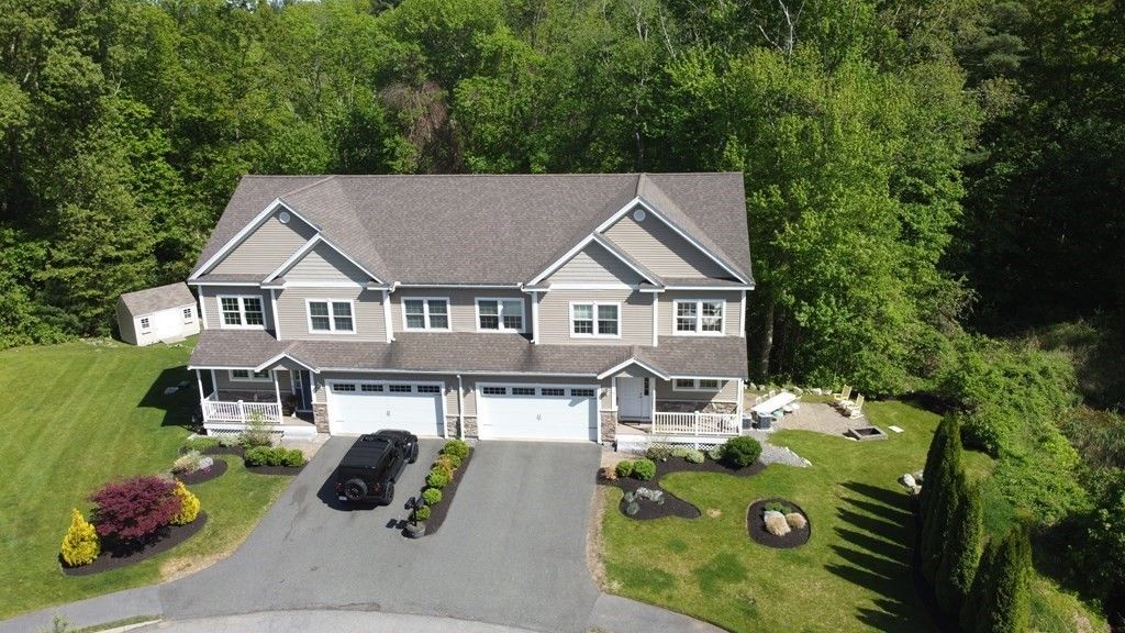 10 Dolan Dr #10, Middleton, MA 01949