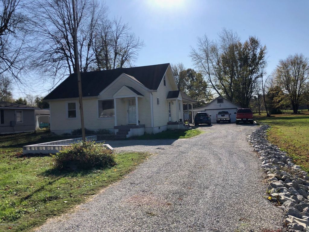 9606 Keys Ferry Rd, Fairdale, KY 3 Bed, 2 Bath SingleFamily Home