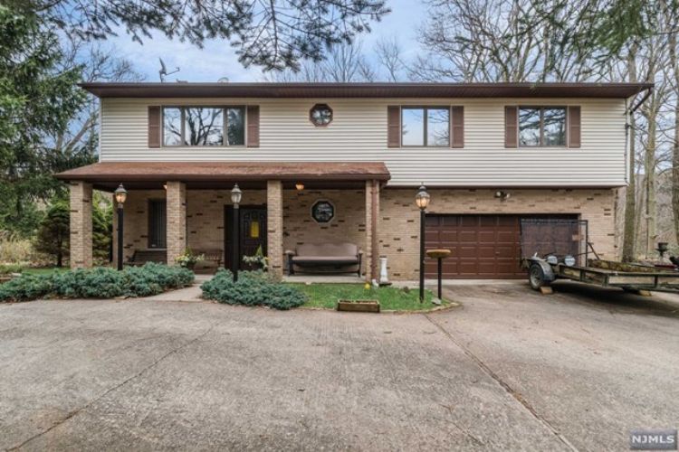 8 Papscoe Rd, Hewitt, NJ 07421 Trulia