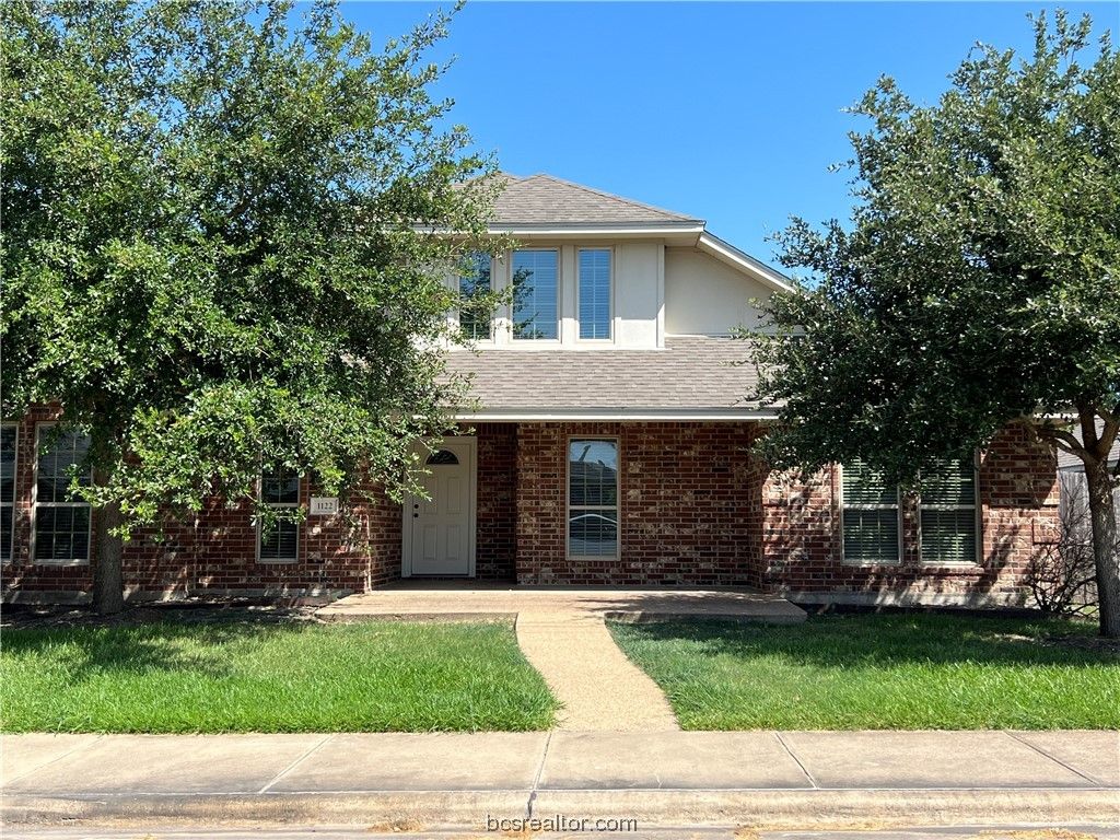 1122 Eagle Ave, College Station, TX 77845