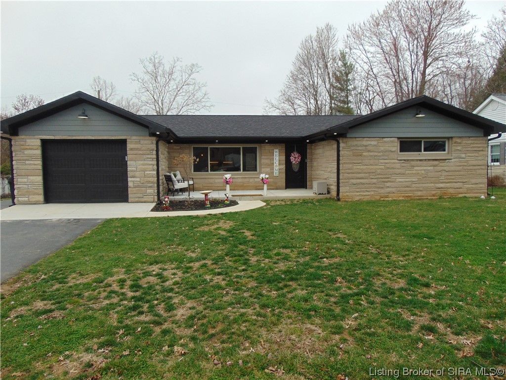 2047 Wells Drive, Madison, IN 47250