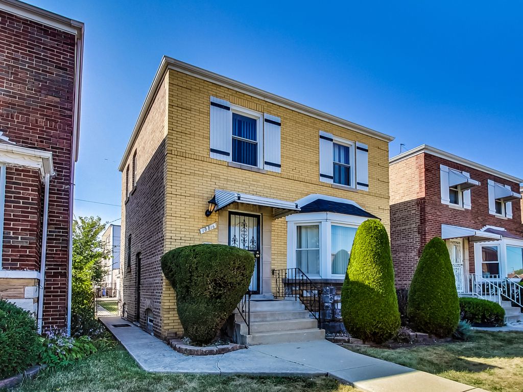 10816 S Vernon Ave, Chicago, IL 60628