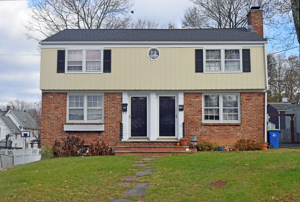 18 Center St, Bernardsville, NJ 07924 Trulia