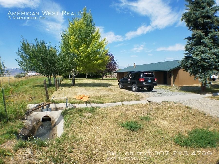 3 Marquette Dr, Cody, WY 82414