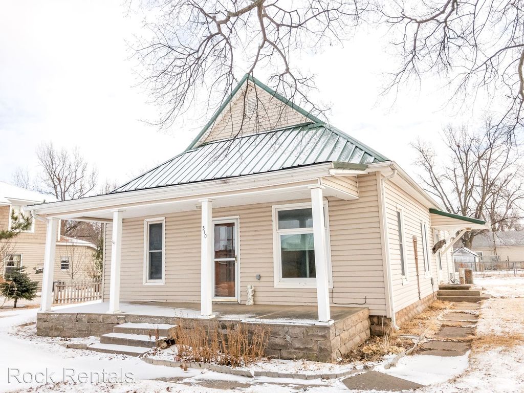 310 S Nickerson St, Nickerson, KS 67561 Trulia