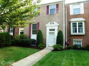 58 Blondell Ct, Lutherville Timonium, MD 21093