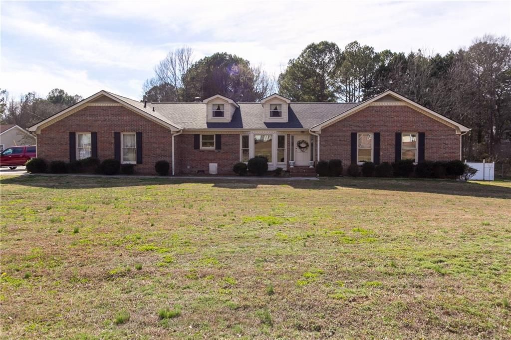 2501 Stone Dr, Lilburn, GA 30047 MLS 7341078 Trulia