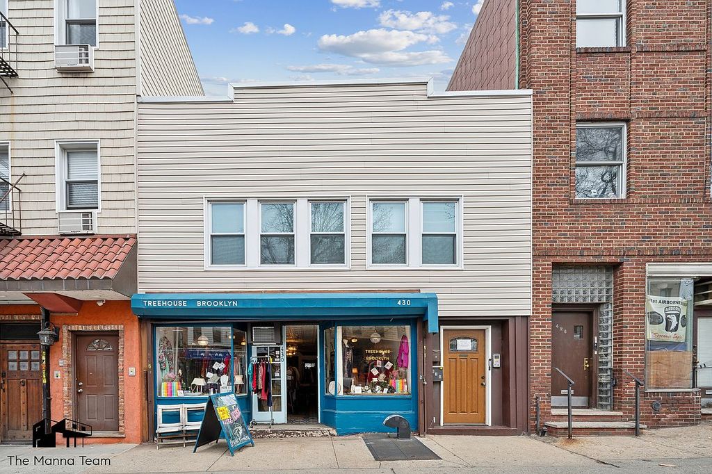 430 Graham Ave, Brooklyn, NY 11211