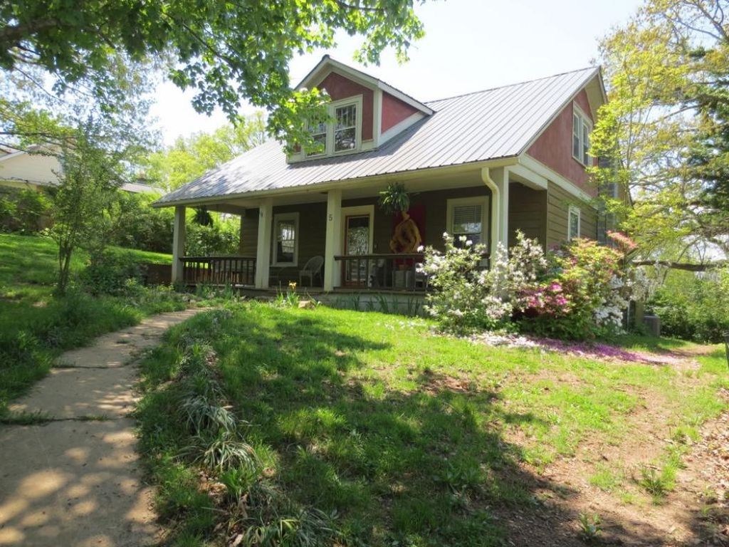 Address Not Disclosed, Asheville, NC 28803