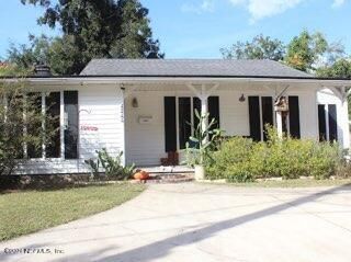 4711 Cedarwood Rd, Jacksonville, FL 32210