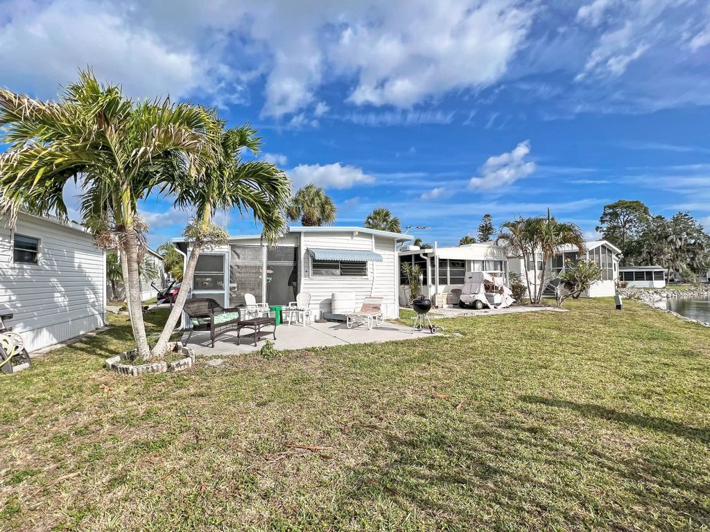 331 Winnebago Trl, Fort Myers Beach, FL 33931 Trulia
