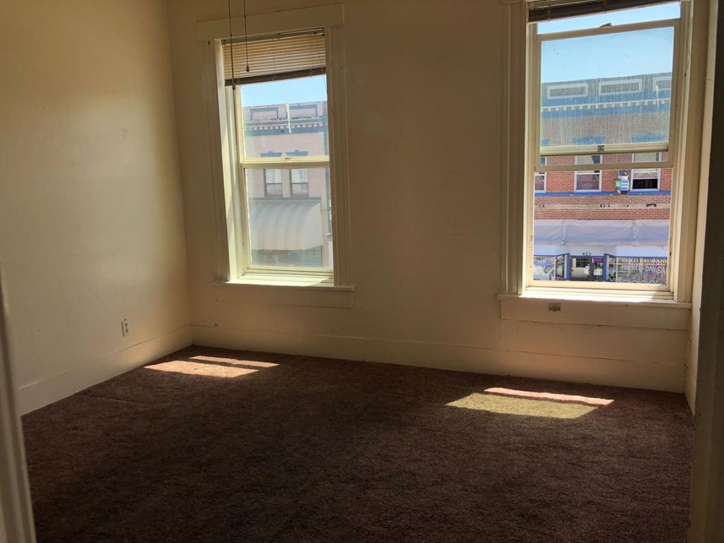 420 Walnut St #5, Red Bluff, CA 96080