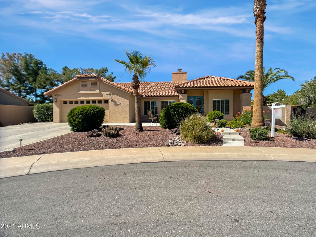 834 N Oak Ct, Chandler, AZ 85226