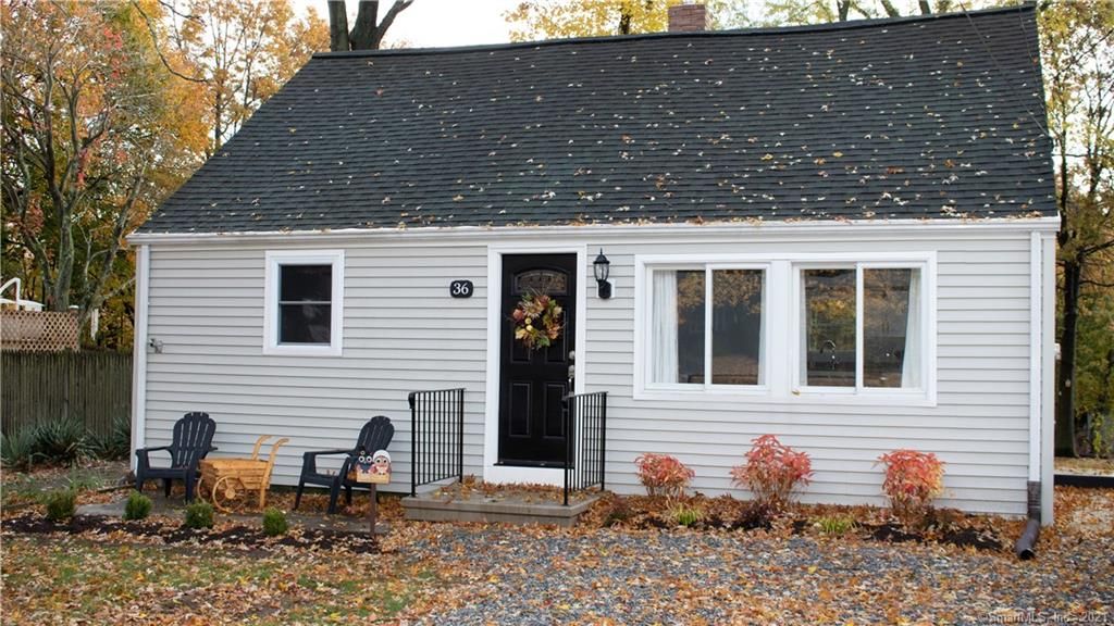 36 Oronoque Rd, Milford, CT 06461