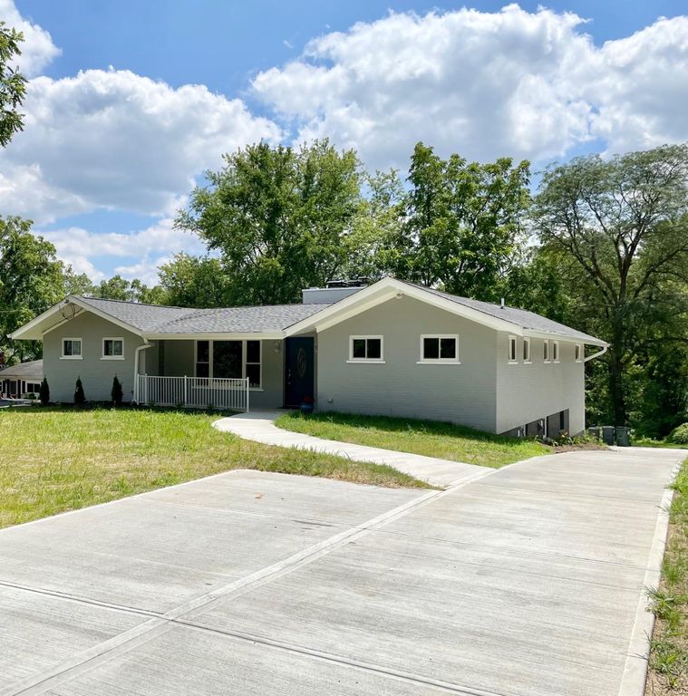 201 Grove Rd, Cincinnati, OH 45215