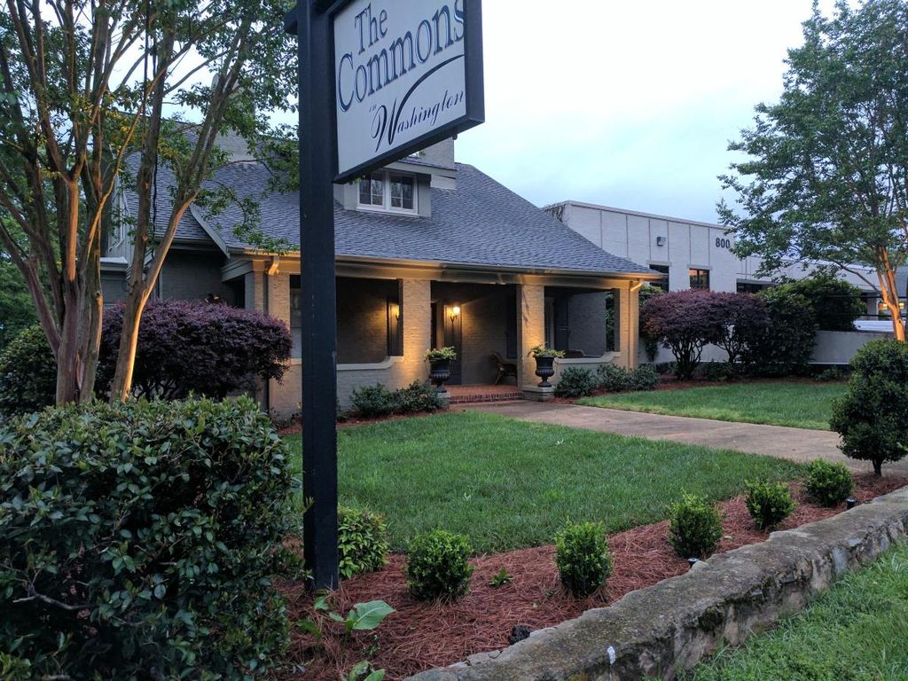 902 E Washington St #101, Greenville, SC 29601