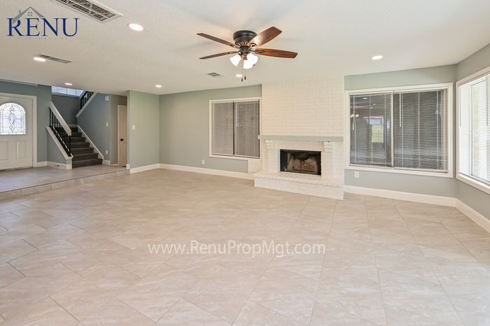 4131 Tasselwood Ln, Houston, TX 77014