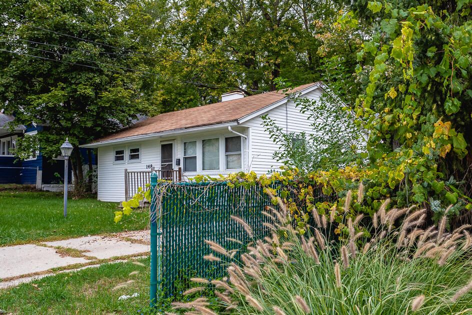 148 E Prospect St, Jackson, MI 49203