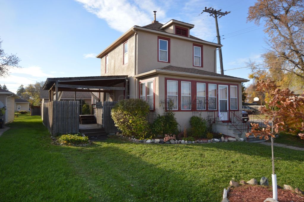 12 1st St NW, Dilworth, MN 56529 Trulia