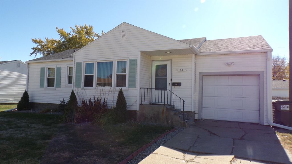 1631 21st St, Columbus, NE 68601 Trulia