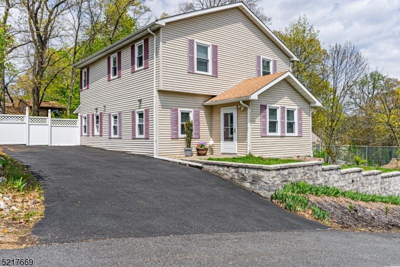 23 Iowa Ave, Lake Hopatcong, NJ 07849 Trulia