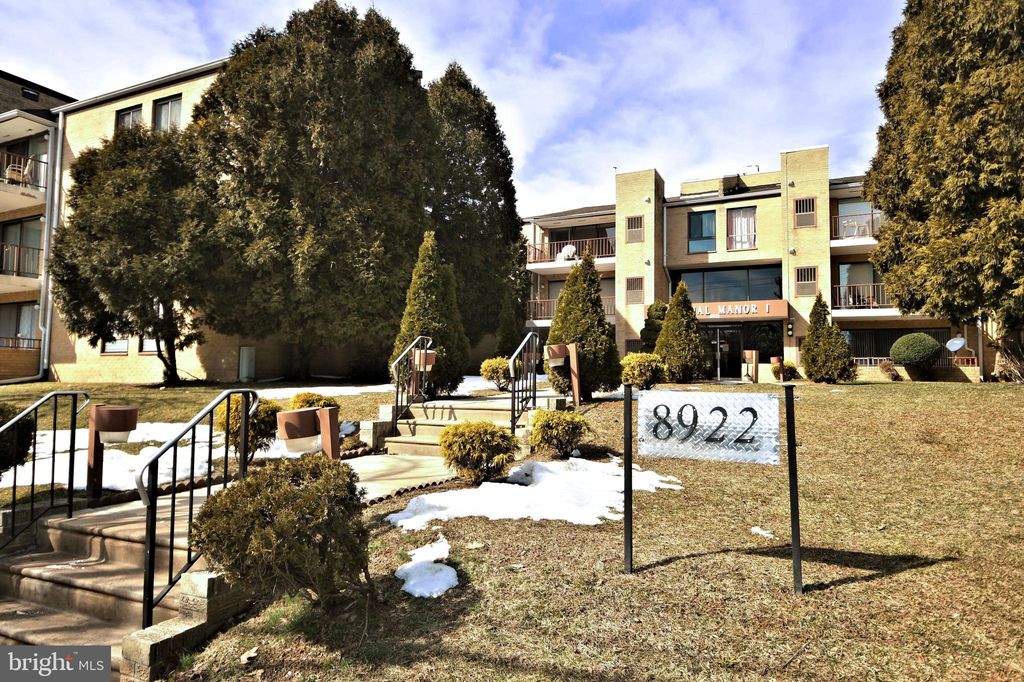 8920 Krewstown Rd 219, Philadelphia, PA 19115 2 Bed, 2 Bath Condo