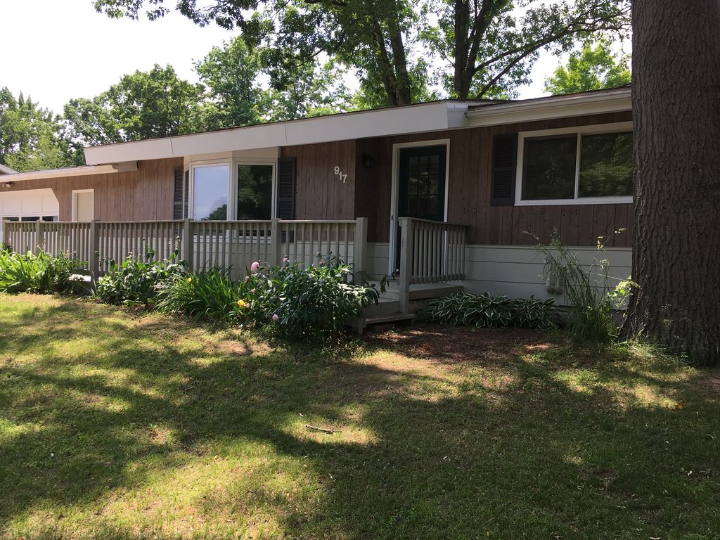 917 S Park St, Shawano, WI 54166 Trulia