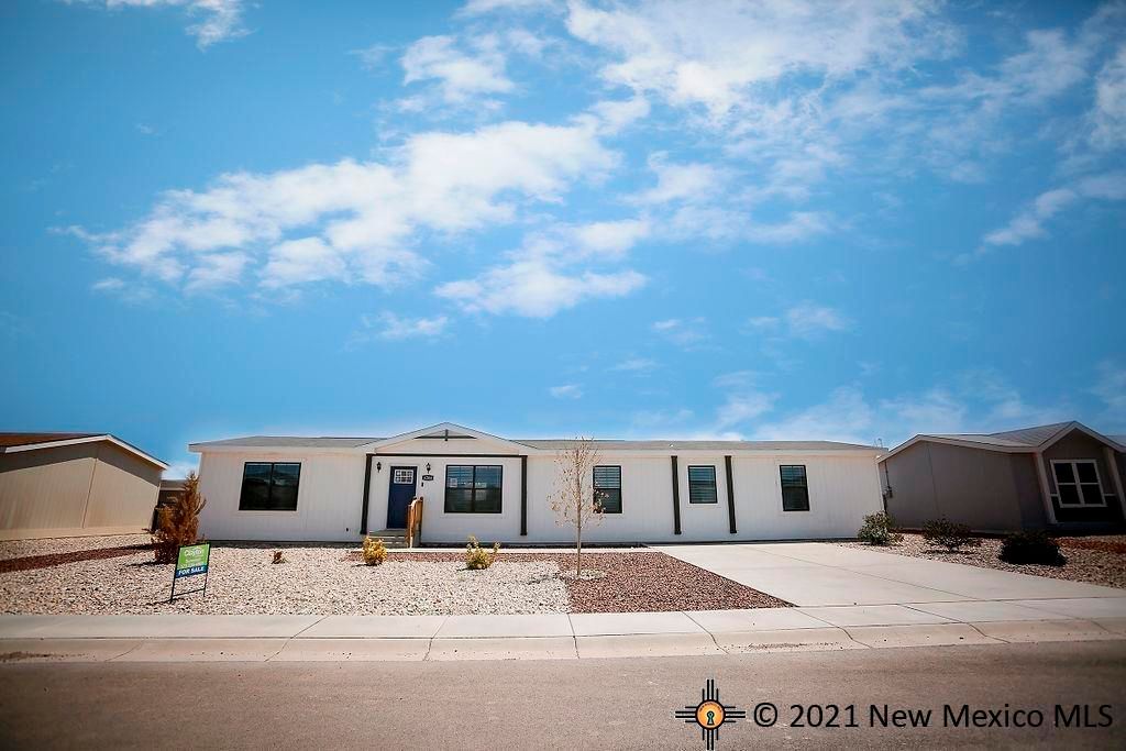 4208 Magnolia St, Carlsbad, NM 88220