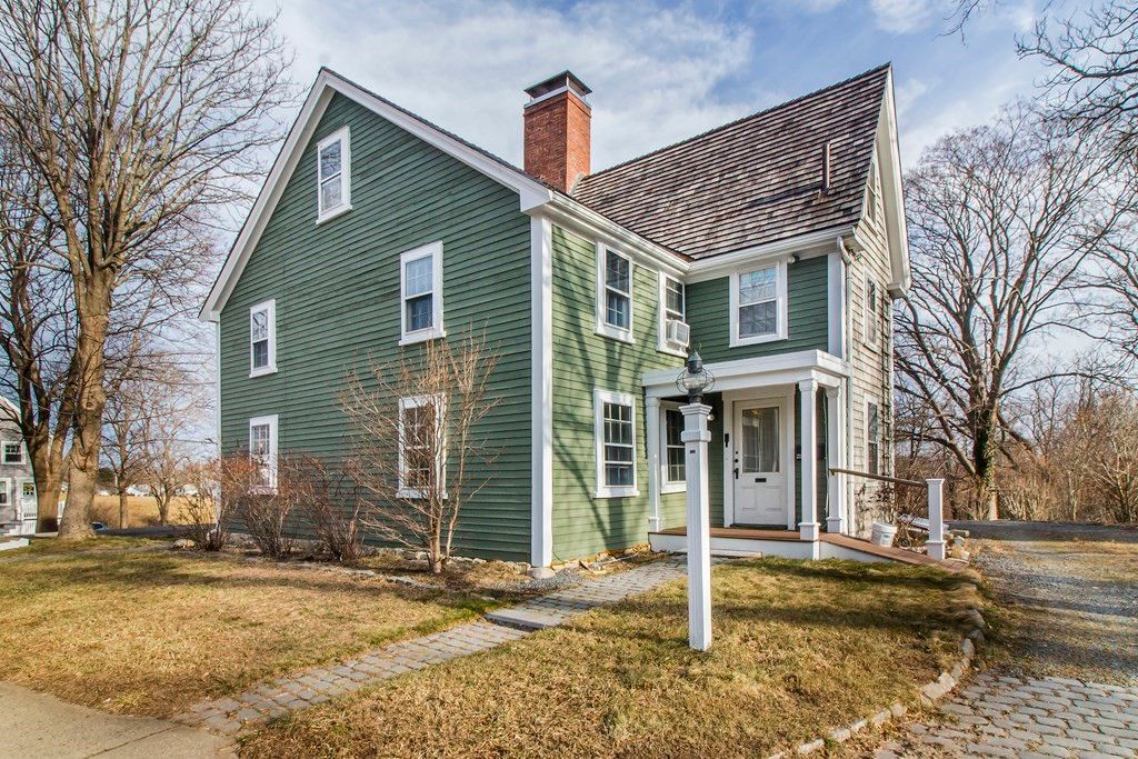 227 Court St, Plymouth, MA 02360