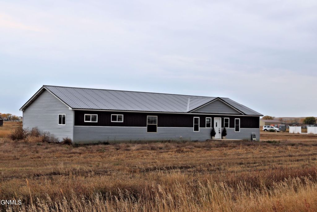 3596 J Ave  NW, Fairview, ND 59221