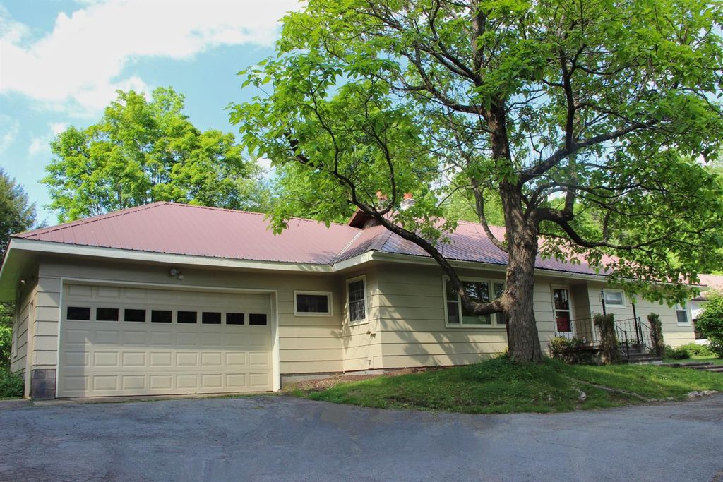 224 Schneider Ave, Fleischmanns, NY 3 Bed, 3 Bath SingleFamily Home