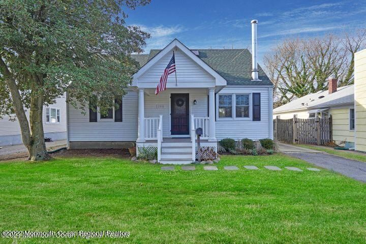 288 Fair Haven Rd, Fair Haven, NJ 07704