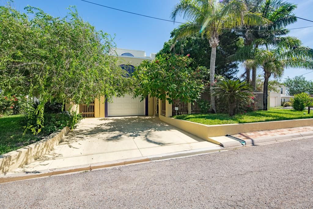 818 N Shore Dr, Port Isabel, TX 78578 Trulia