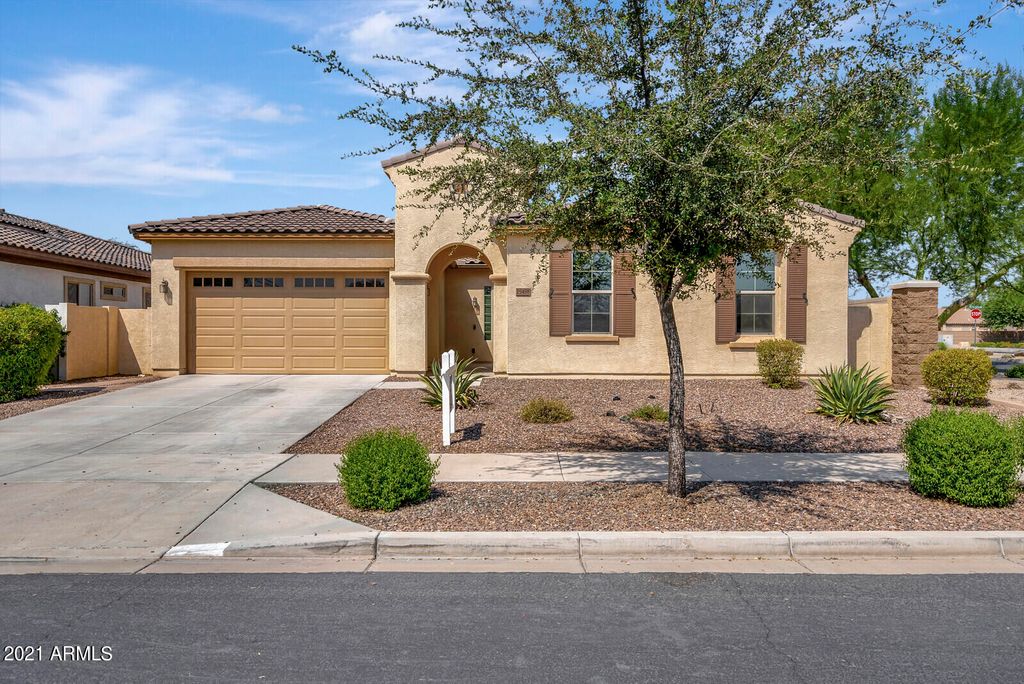 19498 E Apricot Ln, Queen Creek, AZ 85142