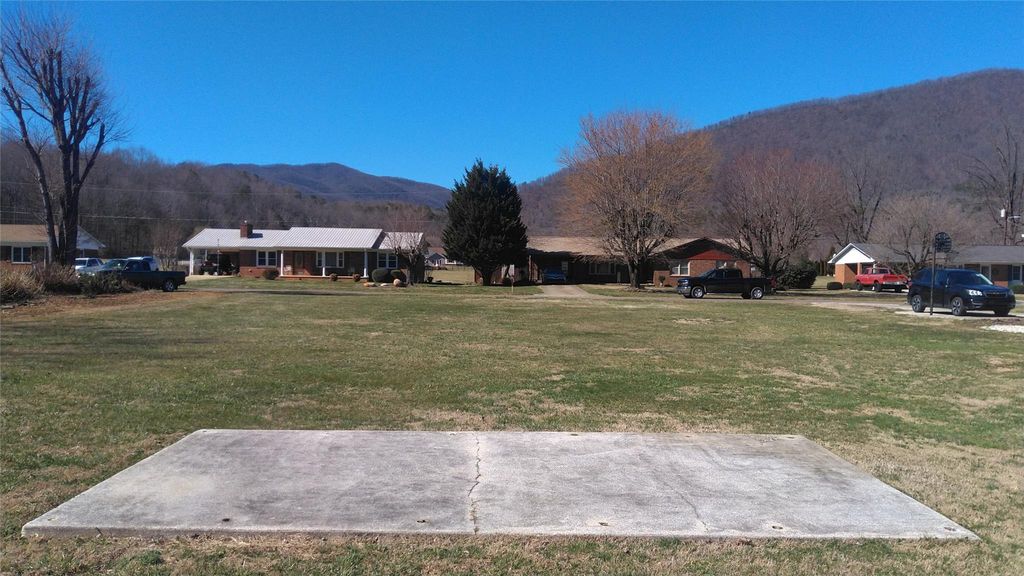 17 Mackey Farm Dr, Old Fort, NC 28762 Trulia