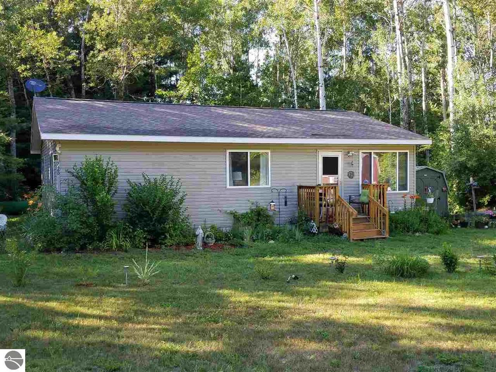 7480 River St, Benzonia, MI 49616 Trulia