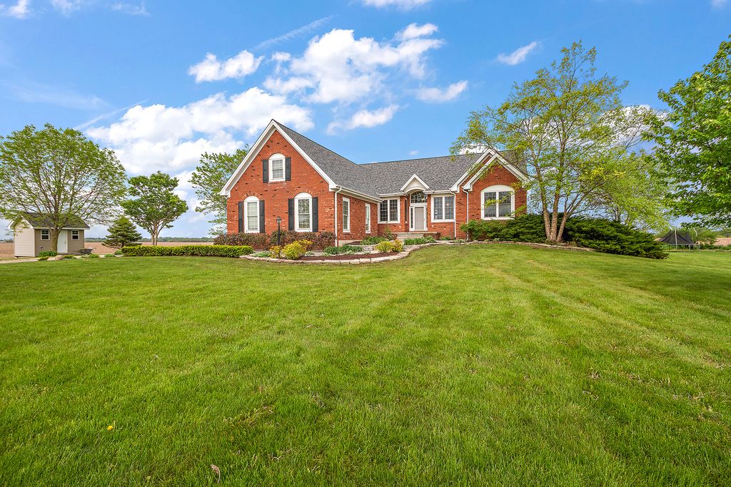 9927 N 11000e Rd, Grant Park, IL 60940 Trulia