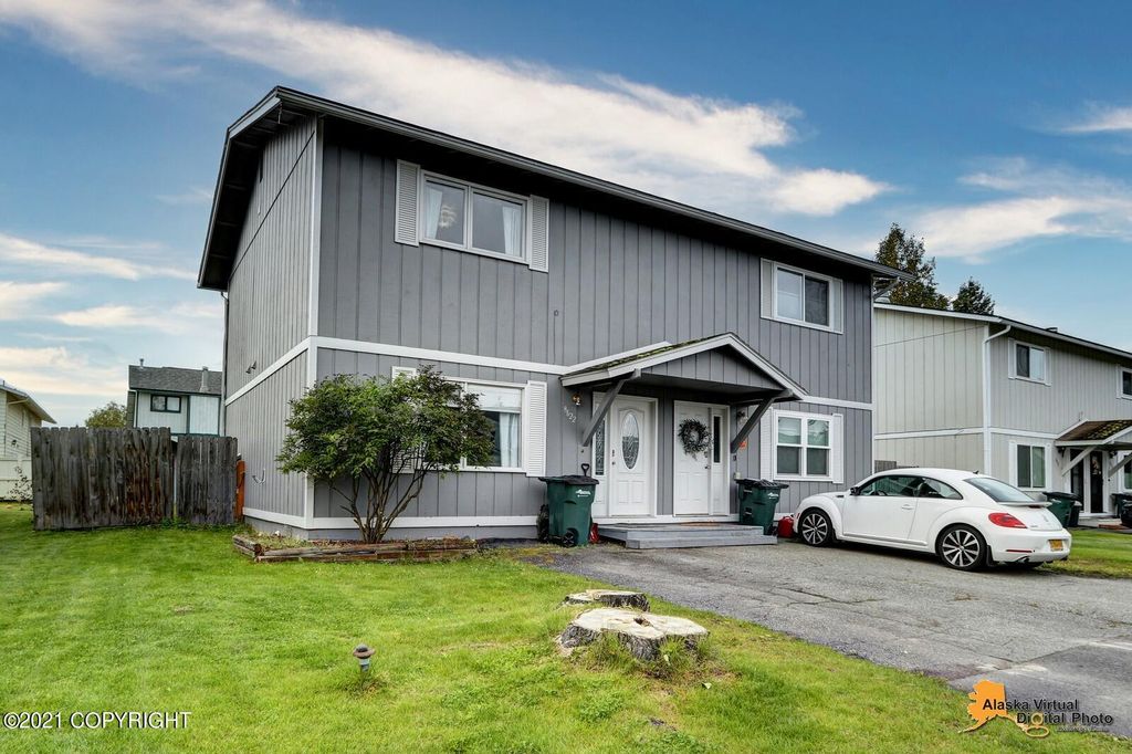 8622 Moss Ct #10, Anchorage, AK 99504