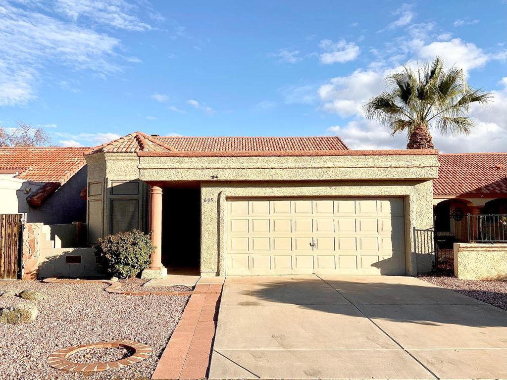 609 S Danyell Dr, Chandler, AZ 85225