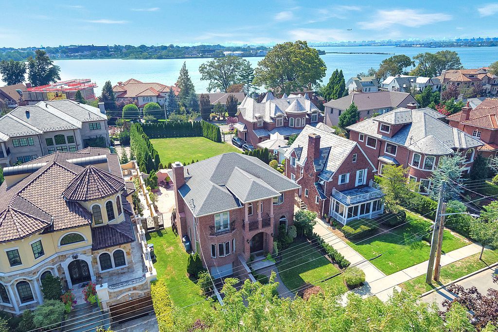 324 Parsons Blvd, Malba, NY 11357 Trulia